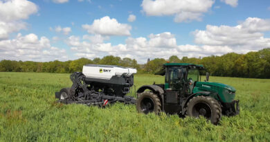 seederal elektrotraktor