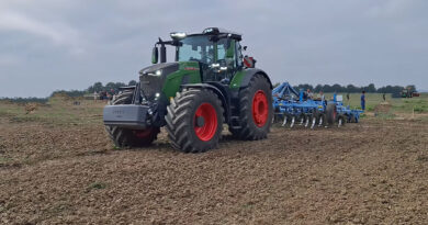 Fendt 832 Vario