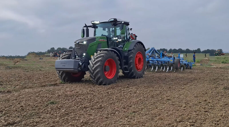 Fendt 832 Vario