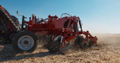 Case IH Nutri-Tiller 1000